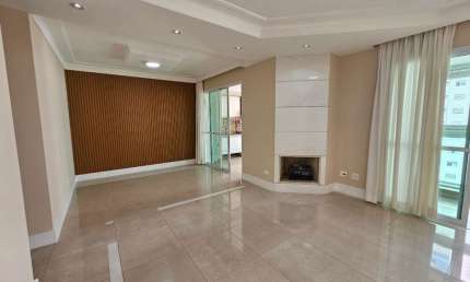 Apartamento tipo para venda com 4 quartos, sendo 4 suítes, 193m²