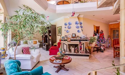 Casa tipo para venda em Bela Aliança com 4 quartos, sendo 3 suítes, 420m²