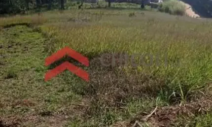 Terreno à venda na Victório da Silva César, Parque Varanguera, São Roque por R$ 180.000