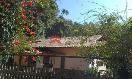 Casa em condomínio fechado com 4 quartos à venda na Arlindo de Moraes Costa, 5500, Capuava, Embu das Artes por R$ 795.000
