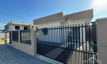 Casa com 2 quartos para alugar na Rua 1019, 333, Itajubá, Barra Velha