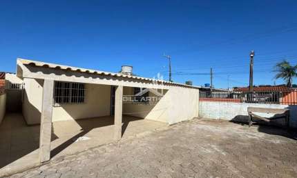 Casa na praia em condomínio fechado com um excelente valor