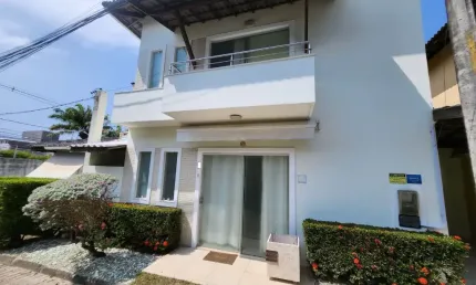 Casa em condomínio fechado com 4 quartos à venda na Avenida Luiz Tarquínio Pontes, 9, Buraquinho, Lauro de Freitas