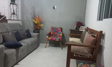 Sobrado para venda possui 124 m² com 3 dorms sendo 1 suíte