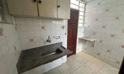 Casa com 3 quartos para alugar na Rua Aristóteles Caldeira, Barroca, Belo Horizonte