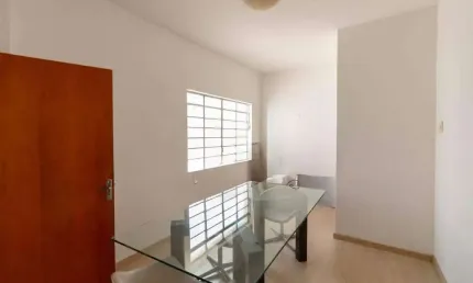 Casa com 4 quartos à venda na Rua Rubi, Prado, Belo Horizonte