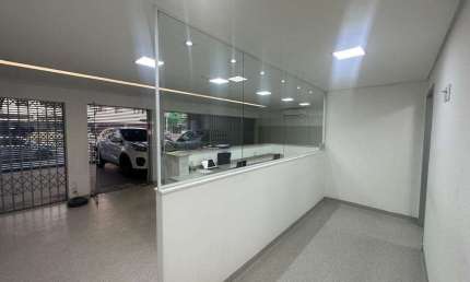 Prédio comercial, excelente localização, próximo ao Mercado Central