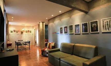 Apartamento amplo, 2 quartos, suíte, mobiliado, 1 vaga, locação