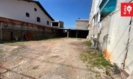 Terreno à venda na Rua Umuarama, 407, Piraporinha, Diadema por R$ 600.000