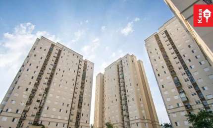 Apartamento com 2 quartos para alugar na Avenida Dom Jaime de Barros Câmara, 670, Planalto, São Bernardo do Campo por R$ 2.087