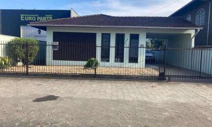 CASA PLANA no GUANABARA com 5 quartos para VENDA, 205 m²