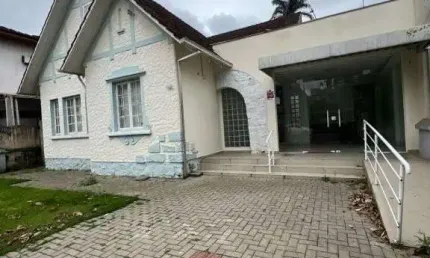 Casa com 3 quartos à venda na Rua Sete de Setembro, 63, Centro, Joinville