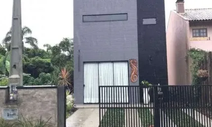 Casa com 1 quarto à venda na Rua Melbourne, Ubatuba, São Francisco do Sul