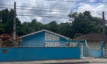 Casa com 3 quartos à venda na Rua Lacerdópolis, 138, Floresta, Joinville