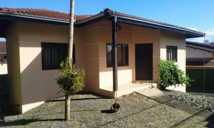 Casa com 3 quartos à venda na Rua Professor Ricardo Buss, 92, Saguaçu, Joinville