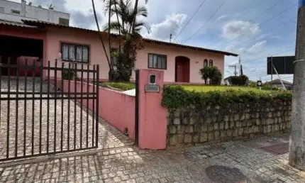 Casa com 4 quartos à venda na Rua Prefeito Helmuth Fallgatter, 515, Boa Vista, Joinville