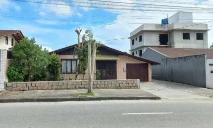 Terreno à venda no Iririú, Joinville 