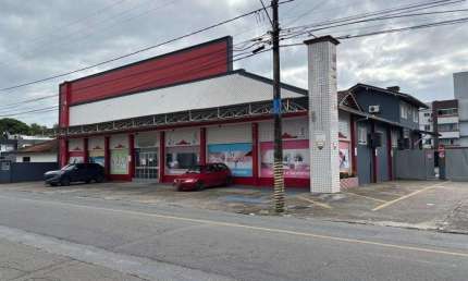 GALPÃO no COSTA E SILVA com 0 quartos para LOCAÇÃO, 1300 m²