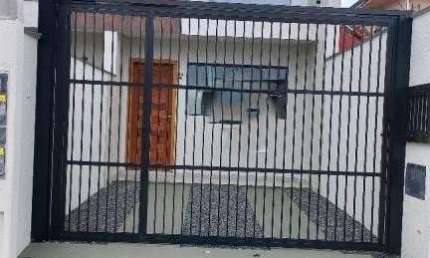 CASA no COSTA E SILVA com 2 quartos para LOCAÇÃO, 70 m²