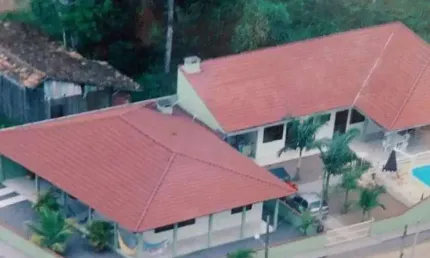 CASA no PRAIA DO ERVINO com 6 quartos para VENDA, 480 m²