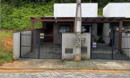 Casa com 2 quartos para alugar na Rua Pacifico Pereira, 509, Itinga, Araquari
