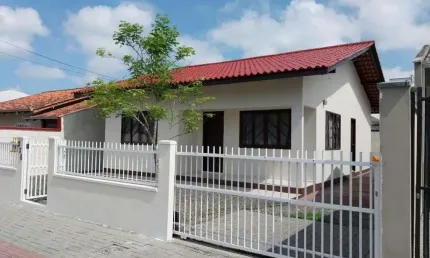 CASA no VILA NOVA com 2 quartos para LOCAÇÃO, 131 m²