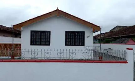 CASA no ADHEMAR GARCIA com 3 quartos para LOCAÇÃO, 90 m²