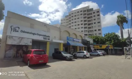 Ponto comercial com 1 sala para alugar na Avenida Godofredo Maciel, 3255, Parangaba, Fortaleza