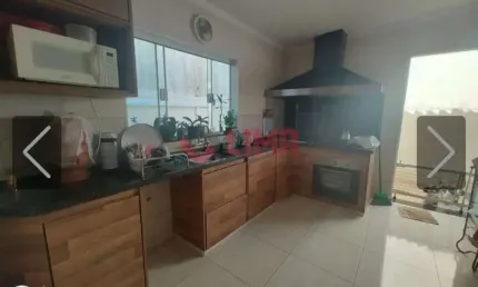 Casa com 3 quartos à venda no Jardim Solange, Bauru 