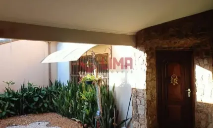 Casa com 3 quartos à venda na Vila Carolina, Bauru 
