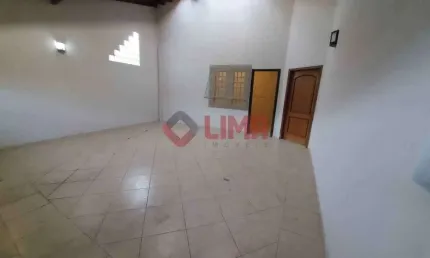 Excelente Casa Jardim Petrópolis - 03 dormitorios sendo 02 suites - Bauru