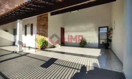 Excelente casa com 3 dormitórios próximo a avenida castelo branco - vila ipiranga