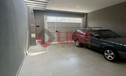 Linda casa á venda no Jardim Solange com 3 dormitórios sendo 01 suíte