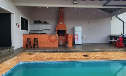 Linda casa com 4 dormintórios e piscina - jd indepedência - bauru/sp