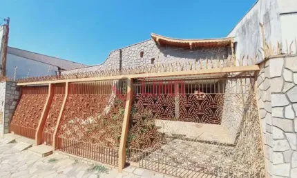 Excelente oportunidade na vila cardia - casa com 3 suítes e edícula