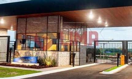 Maravilhosa casa para locação ou venda no Condomínio Villa de Leon II, em Piratininga.