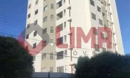 Excelente apartamento mobiliado no Edificio Jatobá com 2 dormitórios, 1 vaga de garagem próximo à Av. Getúlio Vargas