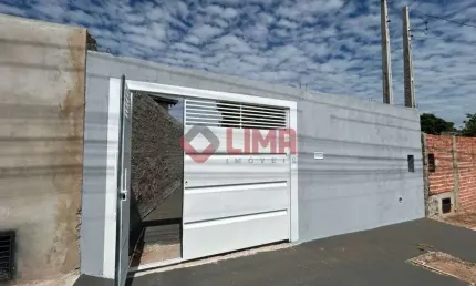 Casa com 2 quartos à venda no Tangarás, Bauru 