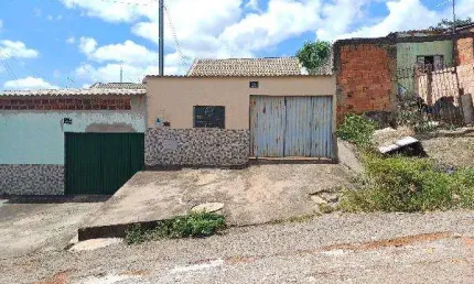 Oportunidade Única em SANTO ANTONIO DO DESCOBERTO - GO | Tipo: Casa | Negociação: Venda Online  | Situação: Imóvel