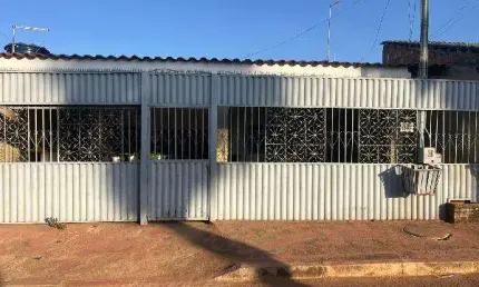 Oportunidade Única em SANTO ANTONIO DO DESCOBERTO - GO | Tipo: Casa | Negociação: Venda Direta Online  | Situação: Imóvel