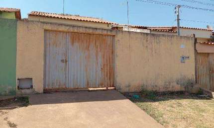 Oportunidade Única em SANTO ANTONIO DO DESCOBERTO - GO | Tipo: Casa | Negociação: Licitação Aberta  | Situação: Imóvel