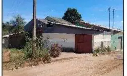 Oportunidade Única em SANTO ANTONIO DO DESCOBERTO - GO | Tipo: Casa | Negociação: Leilão  | Situação: Imóvel