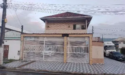 Oportunidade Única em PRAIA GRANDE - SP | Tipo: Casa | Negociação: Leilão  | Situação: Imóvel