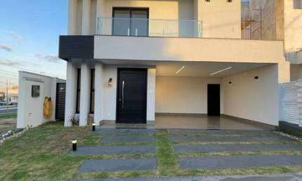 Sobrado novo com 4 quartos, piscina e quintal amplo - Condomínio Primor das Torres - Av. das Torres