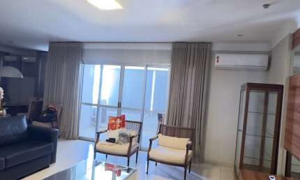 Apartamento amplo com 3 quartos sendo 1 suíte e 3 vagas de garagem - Edifício Cecília Meireles - Próximo do Parque Mãe Bonifácia - Região do Goiabeiras