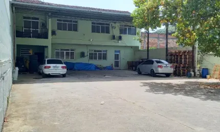 Imóvel Comercial com Amplo Pátio – Taquara, Jacarepaguá – Ideal para Empresas | Venda e Locação