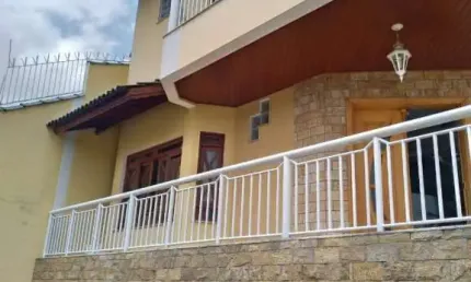 Casa à venda na Avenida São Bento, Vila Galvão, Guarulhos