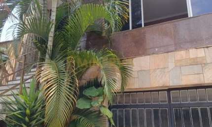 Casa comercial para alugar na Rua Bento Gonçalves, Vila Regente Feijó, São Paulo