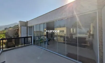 Cobertura para alugar com 177m², 3 quartos, 5 banheiros, 4 vagas de garagem.
