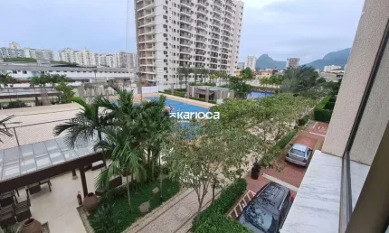 Apartamento para alugar com 77m², 3 quartos, 2 banheiros, 1 vaga de garagem.